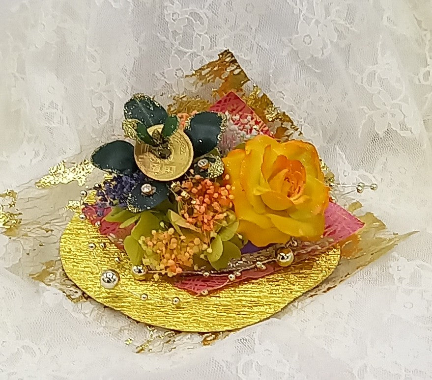 「手作り金のなる木」&レインボーローズ(アートフィッシャルフラワー)miracle花アレンジ